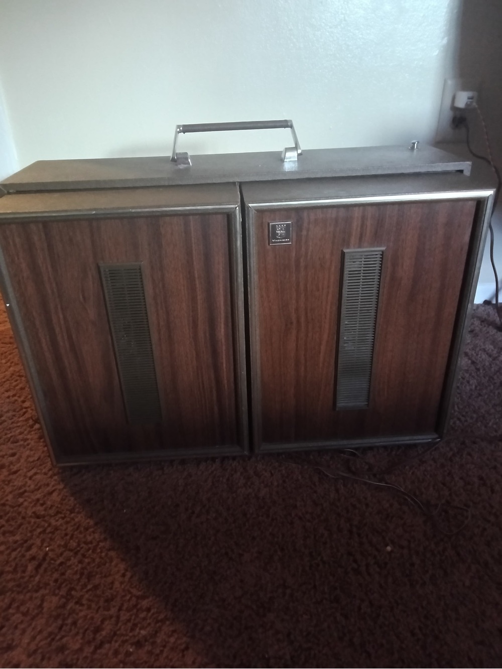 & Other Stories Vintage Portable Stereo Speakers in Dark Wood and Silver